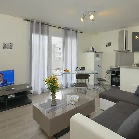 Apartment Le New Yorkais-jardin Des Plantes